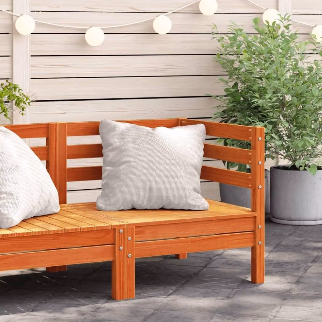 Divano angolare in legno massello di pino per il giardino