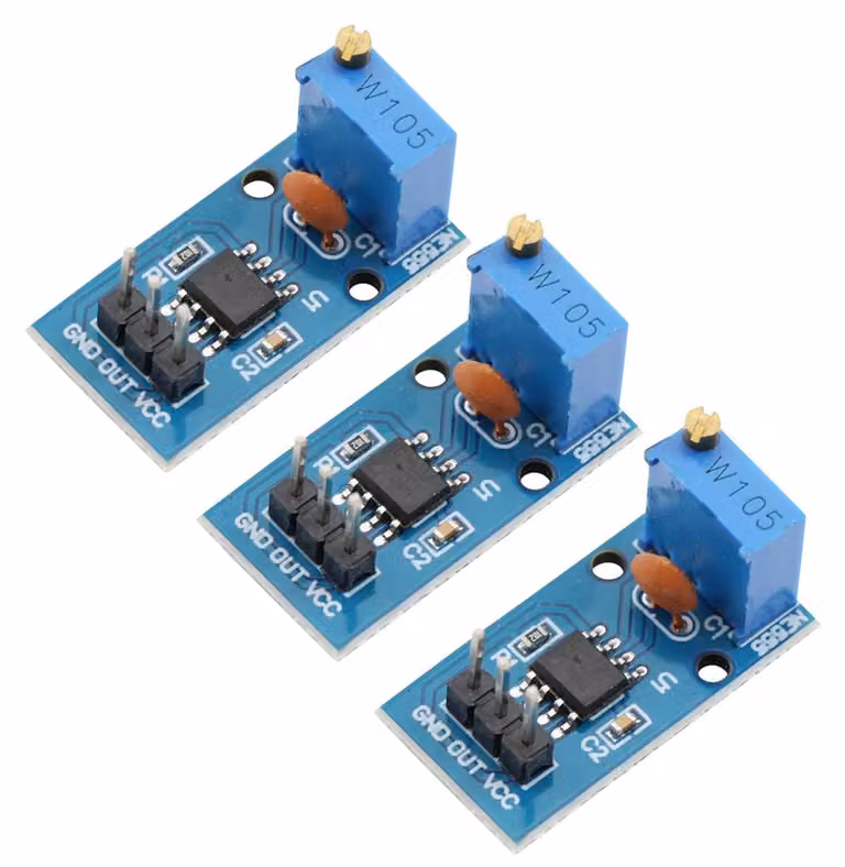 Modulo generatore di impulsi NE555, 5-12V DC, dimensioni 25x13x14mm, confezione da 3 pezzi