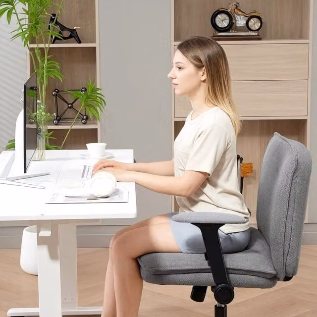 Sedia da ufficio girevole OKWISH con braccioli, moderna e regolabile, grigia