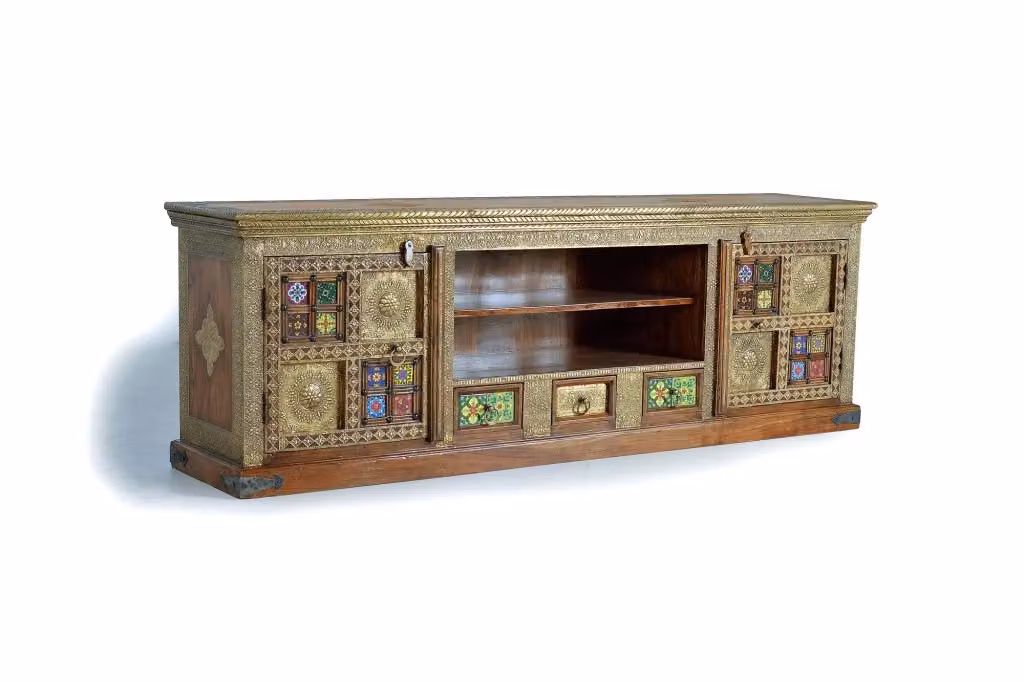 Mobile TV Giner y Colomer in legno con intarsi in maiolica e finitura in ottone color oro e dettagli mango – 2