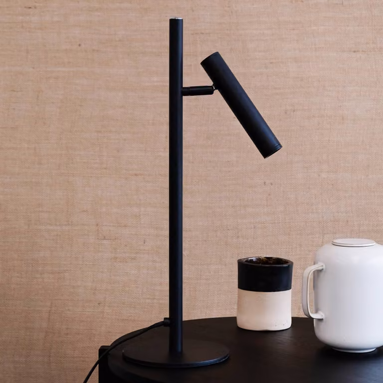 Dyberg Larsen Lampada da scrivania Carlo, dimmerabile, Nero, Studio / Ufficio, Metallo, Scandinavo, Lampada da tavolo LED