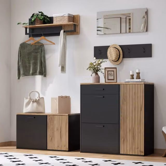 Set ingresso 5 pezzi con 2 mobili; scarpiera; panca; specchio; mensola e 4 ganci