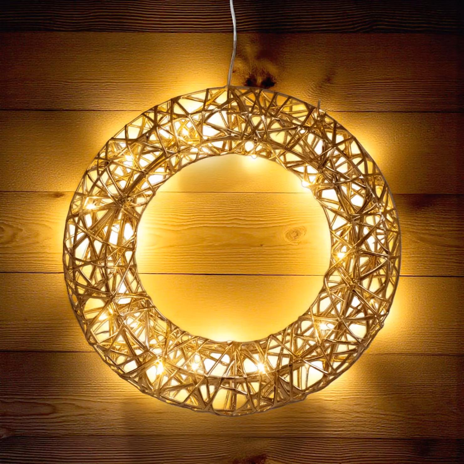 Anello illuminato di 30 cm avvolto in un nastro dorato bianco caldo con timer - 20 LED - Decorazione natalizia a sospensione a batteria