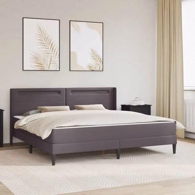 Struttura letto con materasso Grigio 200 x 200 cm Similpelle 3414921