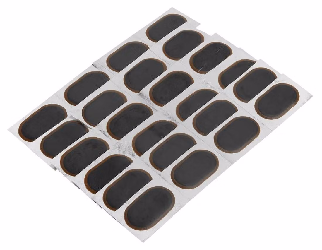 Toppe universali 50 x 32 mm 24 pezzi