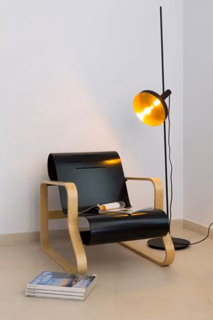 WHIZZ, Piantana per Interni, Faro Barcelona Colore: Nero