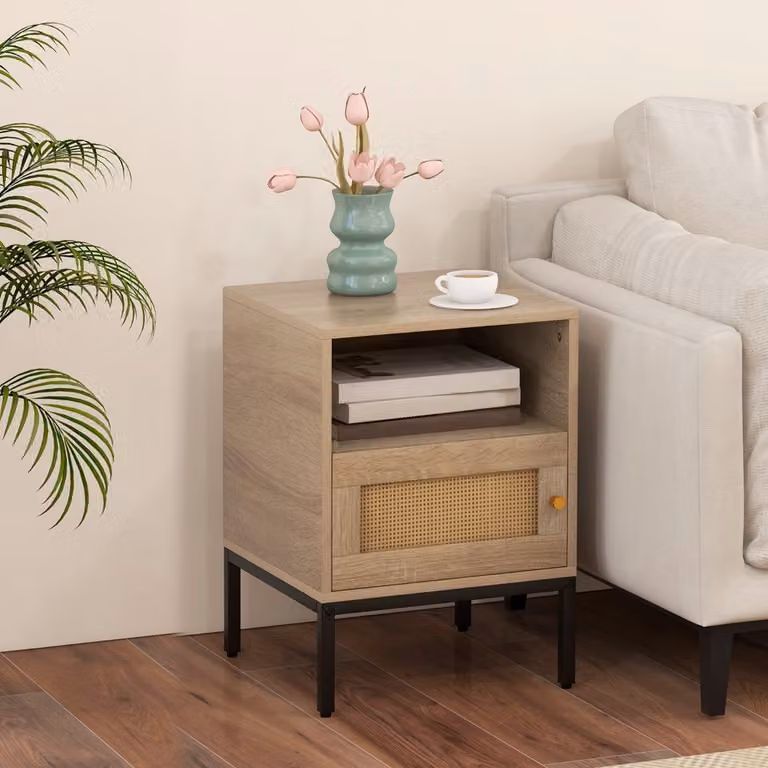 Comodino Costway in stile bohemien con ripiano aperto e armadietto in rattan, colore beige e marrone