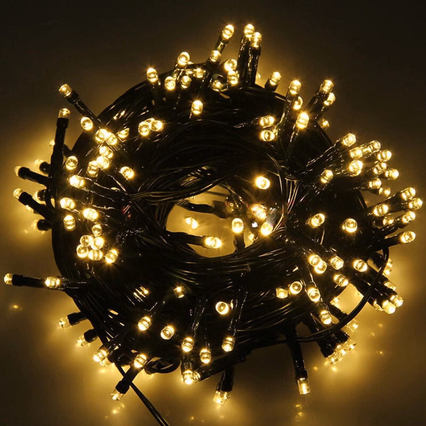 Catena luminosa a LED, 30 metri, 300 LED bianco caldo, grado di protezione IP44, 8 modalità