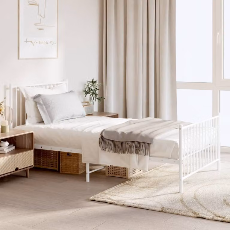 The Living Store Struttura letto con testiera e pediera in metallo bianco 100x190 cm