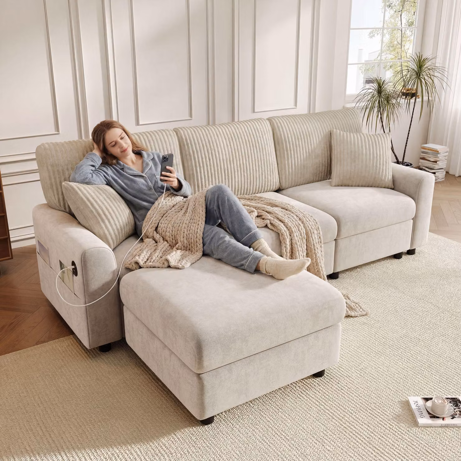 Merax Divano moderno a 3 posti, divano ad angolo a L con poggiapiedi, divano in ciniglia, porta USB Type-C, con cuscini, divano grande da salotto, beige