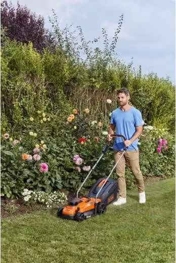 Black & Decker Akku-Rasenmaeher, 36V, 2x2,5Ah, 33cm