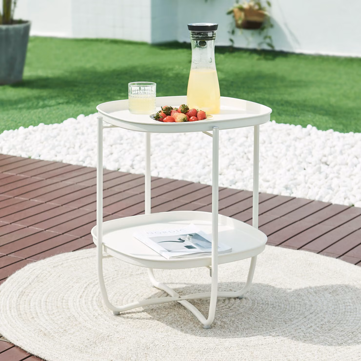 Tavolino 'Sandefjord' rettangolare con 2 vassoi estraibili in acciaio 57,5 x 46 x 46 cm Bianco