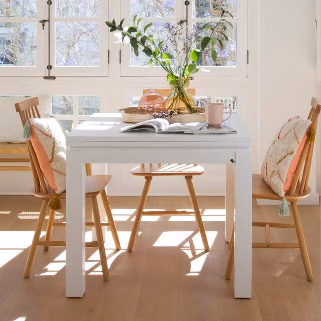 Tavolo da pranzo quadrato allungabile Banak in legno laccato bianco per cucina e sala da pranzo