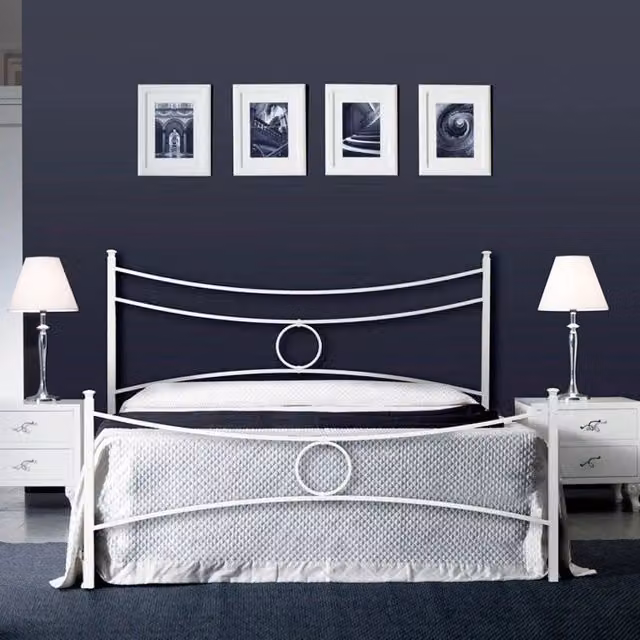 Letto in ferro matrimoniale con pediera Bianco CONCA 166x208x h117 cm