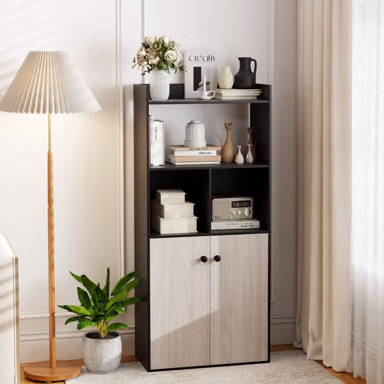 Libreria Costway in legno marrone con 5 ripiani e ante, ideale per soggiorno, camera o studio, Altezza: 140 cm