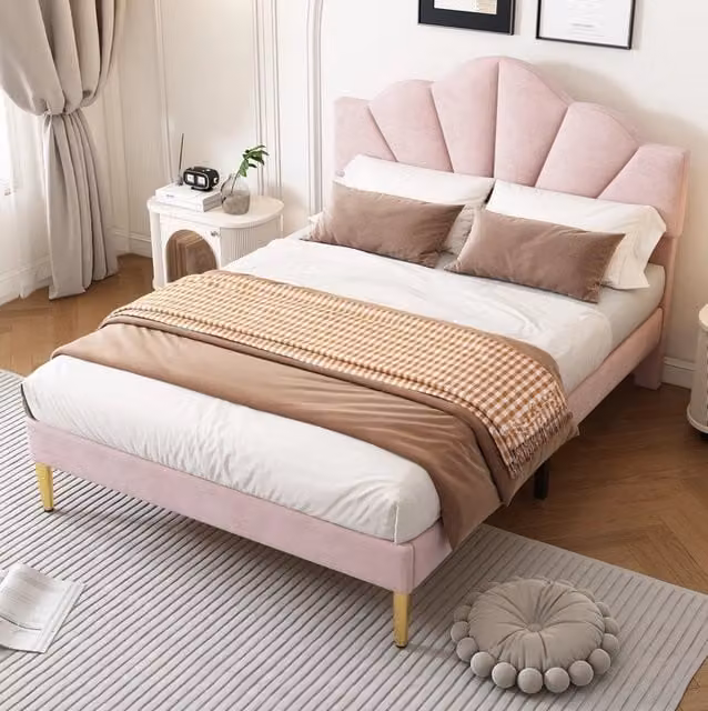 Letto matrimoniale imbottito in velluto rosa 140x190 cm con testiera regolabile e struttura in metallo dorato