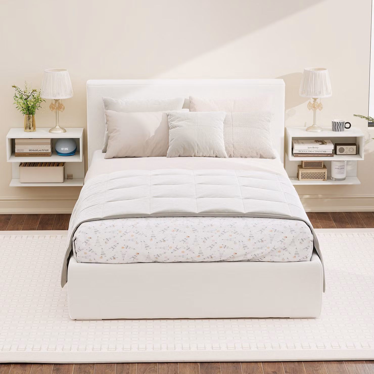 Set di 2 comodini sospesi Costway in legno con 2 ripiani aperti, design moderno bianco per camera da letto, soggiorno o ingresso