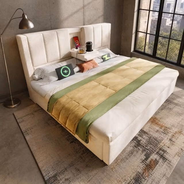Letto imbottito con contenitore 140x200 cm; testiera con porta bicchieri e stazione di ricarica; beige