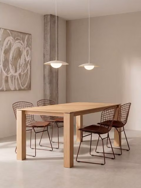 Tavolo da pranzo rettangolare allungabile Lennan in impiallacciato di rovere e legno massello marrone Kenay Home L: 180 cm, H: 78 cm
