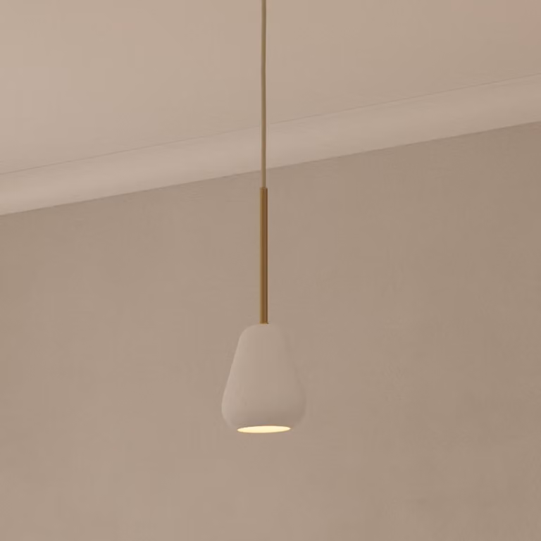 Nuura Aps Lampada a sospensione Anoli Spot, dimmerabile, Bianco / Opale, Soggiorno / Sala da pranzo, Metallo, Scandinavo, Lampada a sospensione