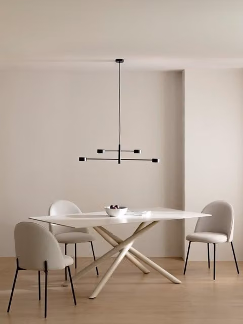 Tavolo da pranzo rettangolare Leaner Kenay Home beige con top in ceramica opaca, L: 180 cm, H: 75,5 cm