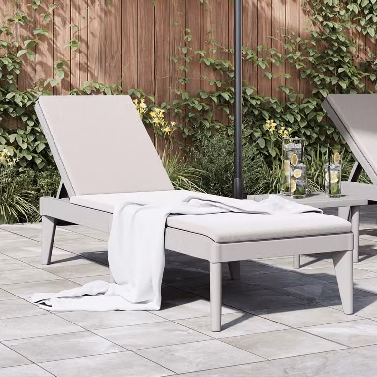 Lettino da giardino vidaXL grigio con poggiatesta regolabile in plastica e tessuto resistente alle intemperie L/P/H: 186 x 60 x 29 cm