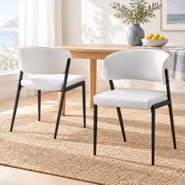 Set di 2 sedie da pranzo ULEVR con seduta e schienale imbottiti, struttura in metallo e rivestimento in PU grigio chiaro