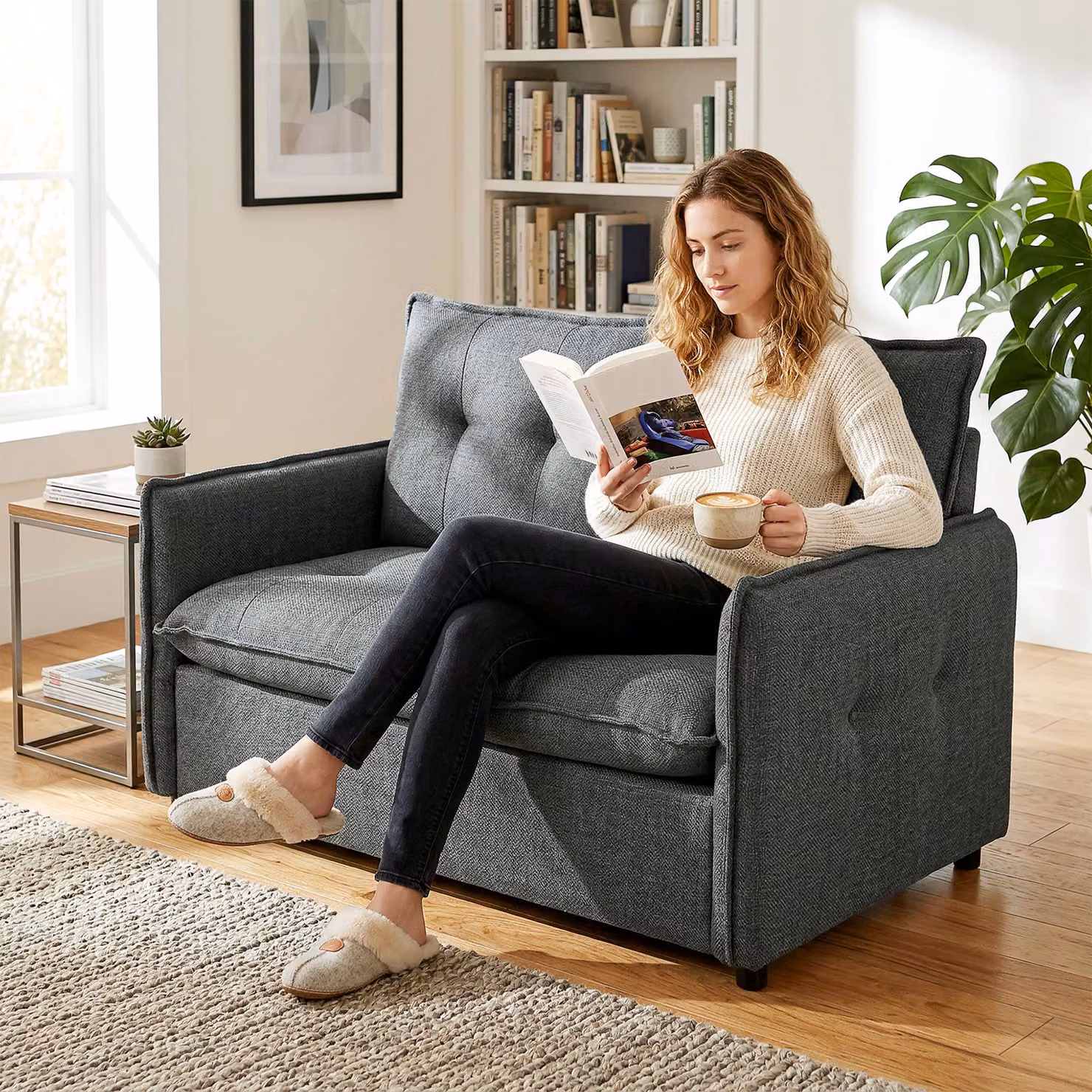 Divano 2 posti moderno HOMCOM in tessuto di lino grigio scuro con seduta imbottita e cuscini con molle, Larghezza: 131 cm – 2