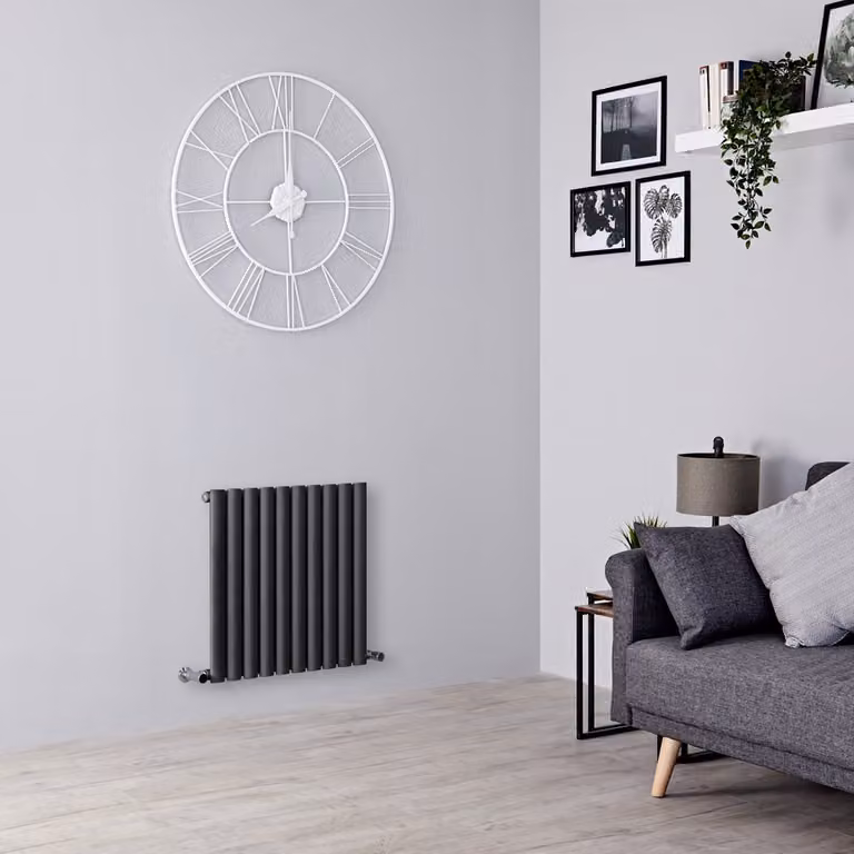 Radiatore Orizzontale Design Antracite 600x590mm - Pannello Singolo - Stile Moderno - Revive