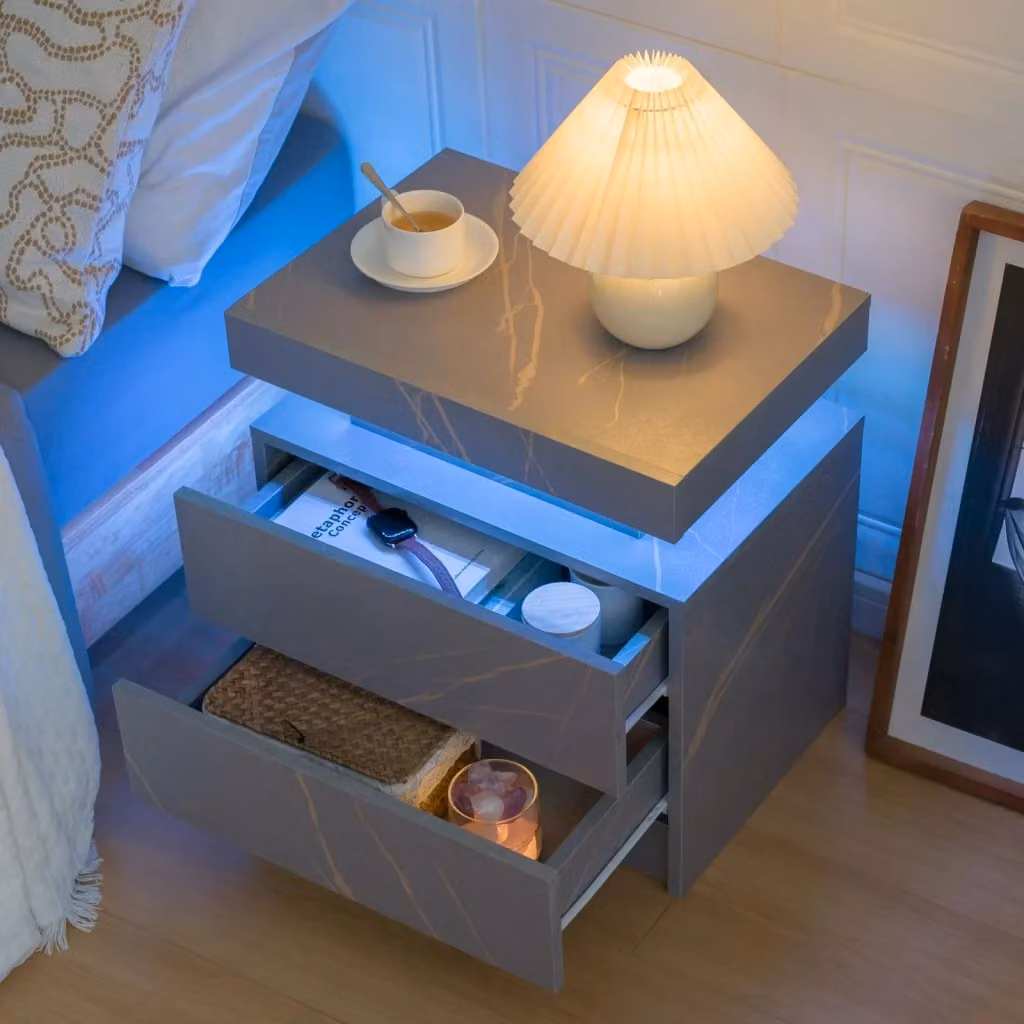 Comodino OKWISH moderno con LED integrati, 2 cassetti e vano aperto, grigio e oro in MDF opaco – 2