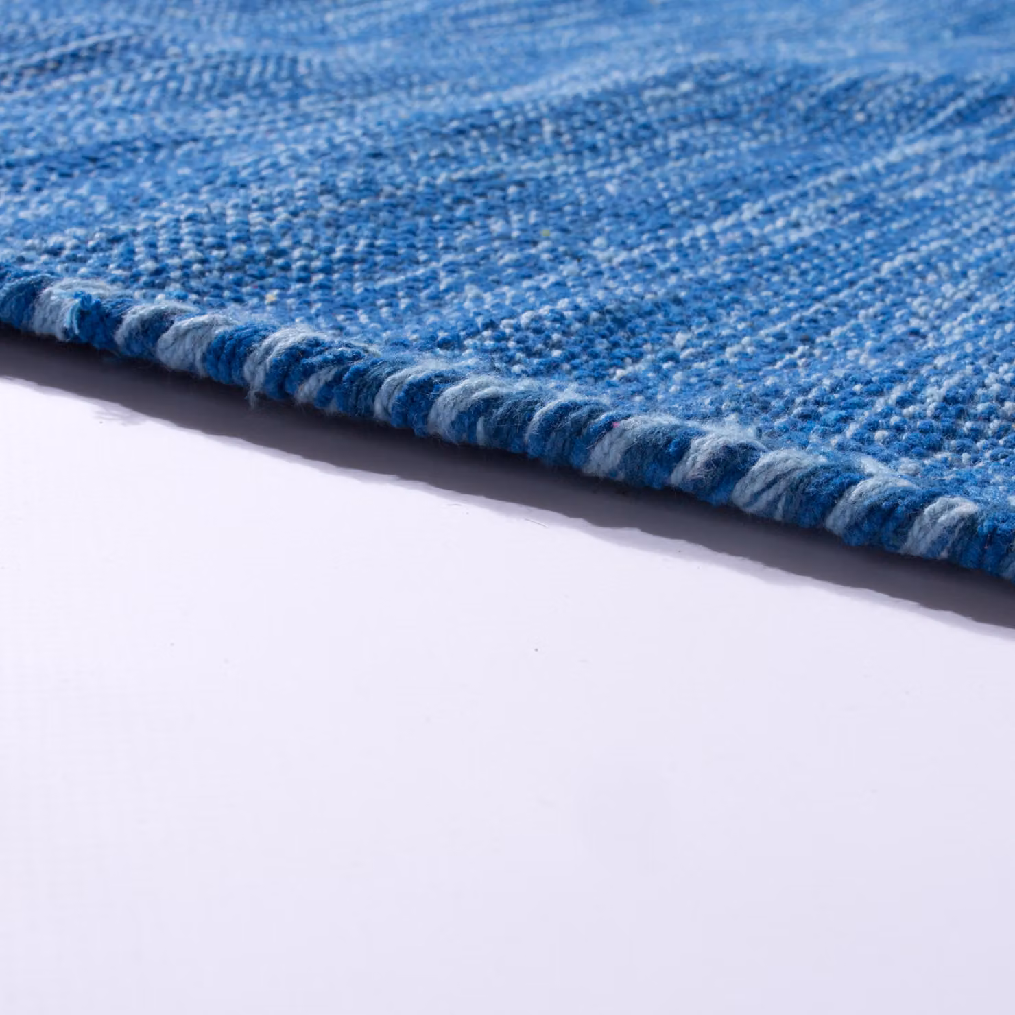 Tappeto Kilian blu tessuto a mano in cotone stile scandinavo L: 220 cm, P: 160 cm – 3