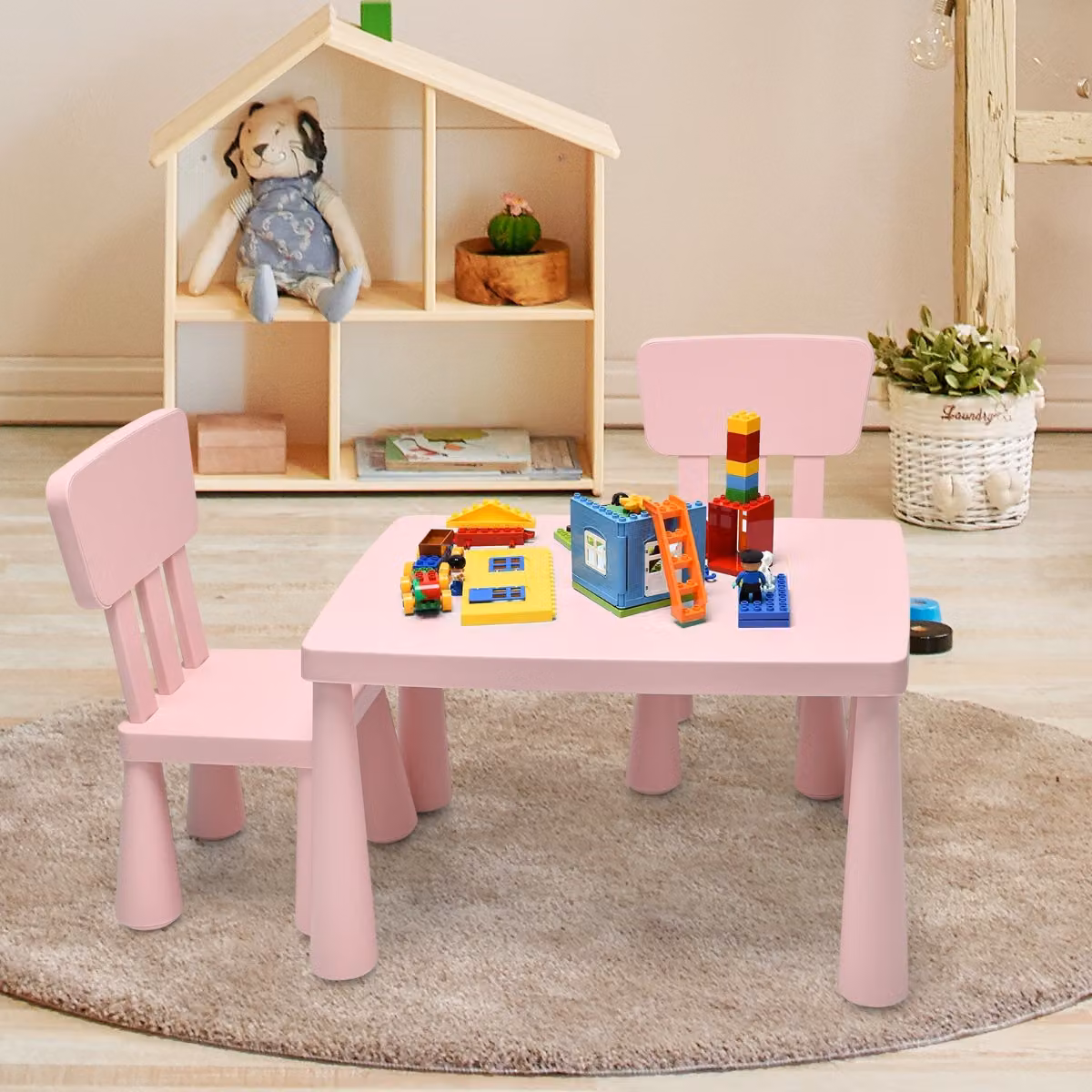 Set tavolo e 2 sedie con sgabelli in velluto rosa per bambini Costway