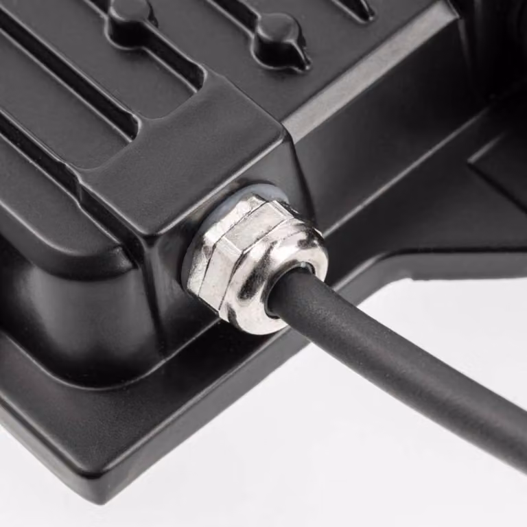 Proiettore da parete a LED 70w per esterni IP65 in nero angolare|bianco neutro