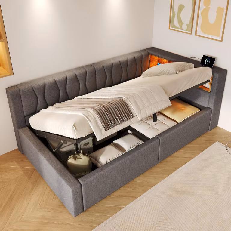 Letto imbottito 160x200 cm con illuminazione a LED, prese USB e di tipo C, spazio contenitore e rete a doghe, struttura del letto grigia in tessuto di lino