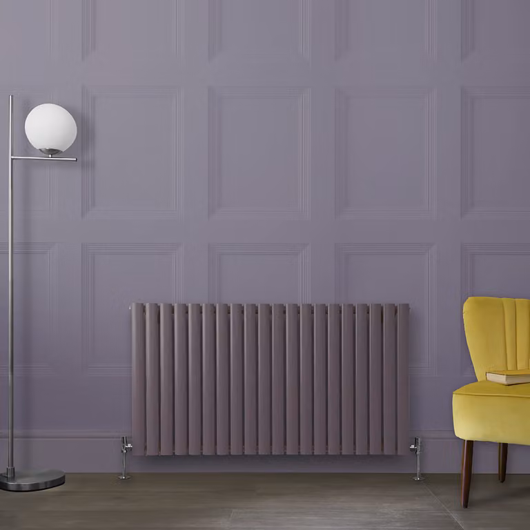 Radiatore di Design Orizzontale Viola (Dahlia Viola) - 635mm x 1180mm - Pannello Doppio  - Revive