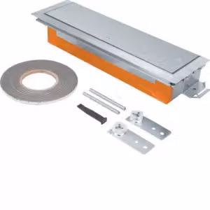Hager BKWDE400070, Morsetto di estremità, Zama, Acciaio, Zincato, A vite, EN50085-2-2