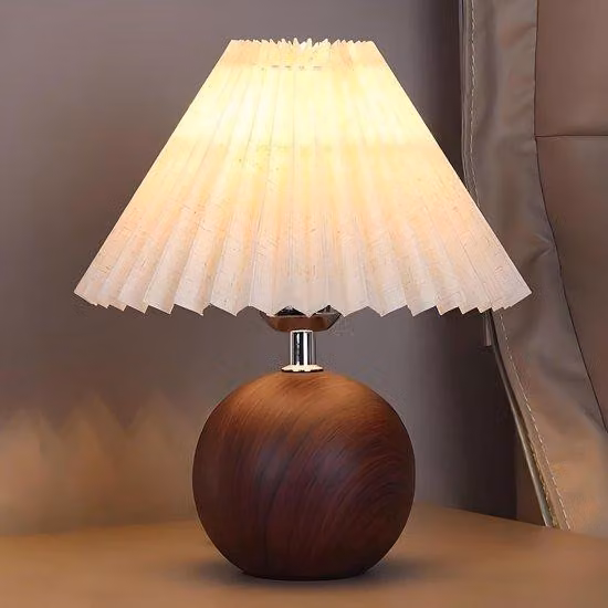 Lampada da comodino a LED per la camera da letto