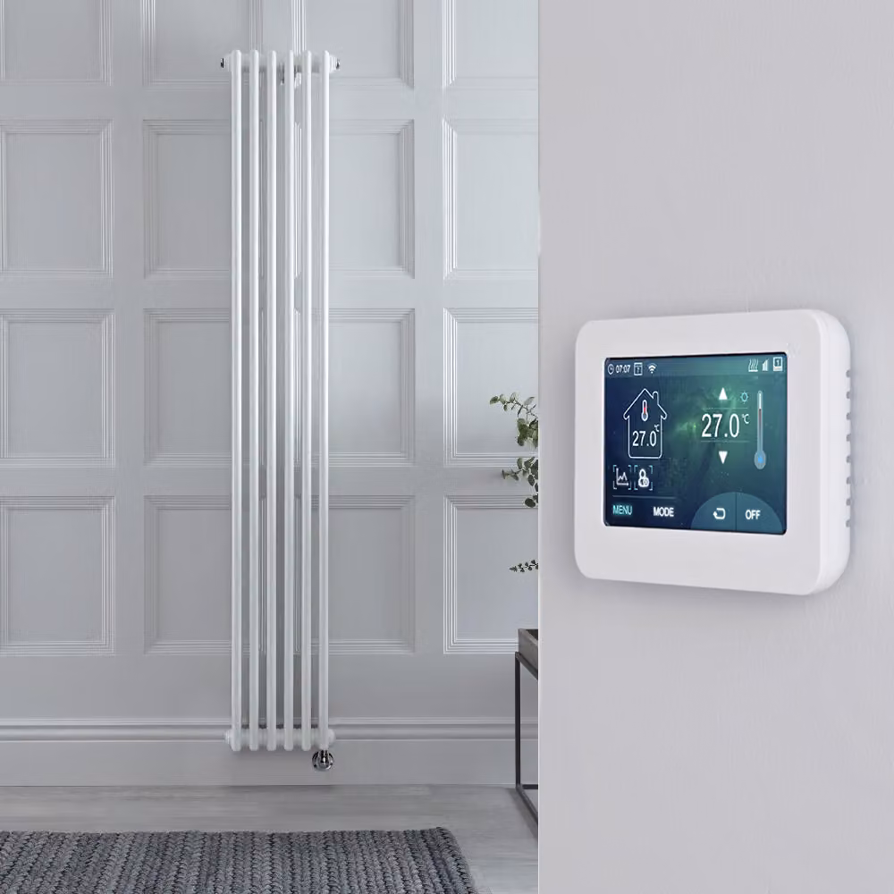 Radiatore Elettrico di Design Verticale Triplo Tradizionale HudsonReed, Bianco, H: 180 cm, L: 29 cm, P: 29 cm, con Termostato Wifi Touchscreen e Integrazione Smart Home, 1200W