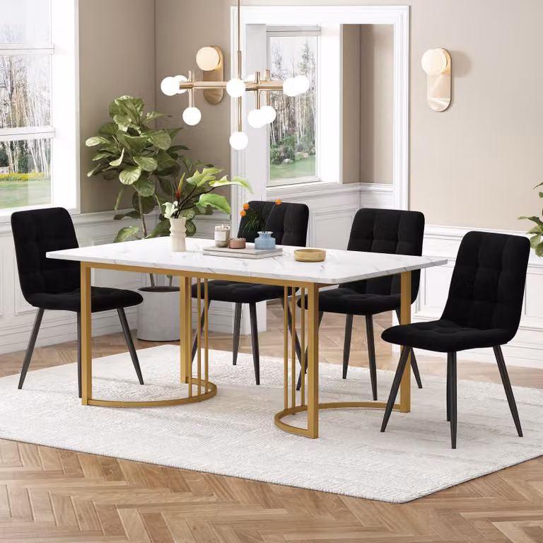 Fortuna Lai, set da pranzo (5 pezzi), tavolo da pranzo con 4 sedie, set moderno per cucina, tavolo da cucina 140x80 cm con gambe in metallo dorato, piano del tavolo in MDF bianco, sedie da pranzo in velluto nero