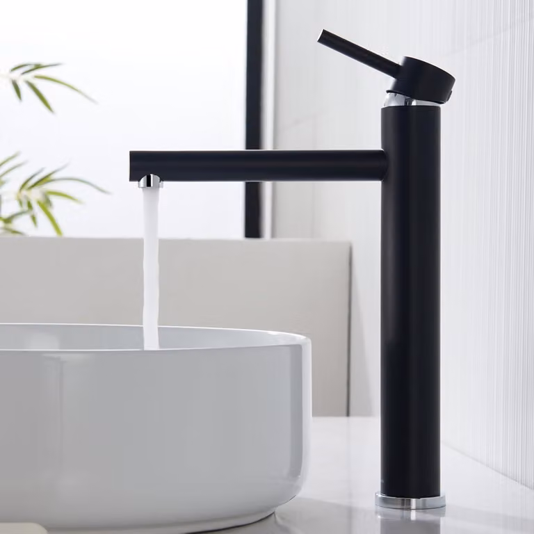 Miscelatore monocomando per vasca da bagno, in acciaio inossidabile, nero, con bocchetta di 244 mm