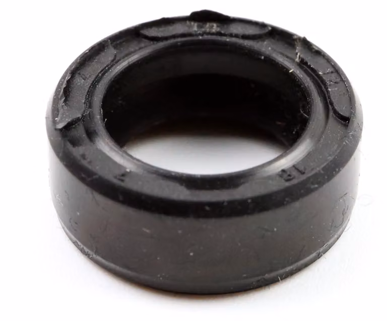 Guarnizione radiale per albero, dimensioni 12x18x7 mm, materiale NBR70, conforme alla norma DIN 3760
