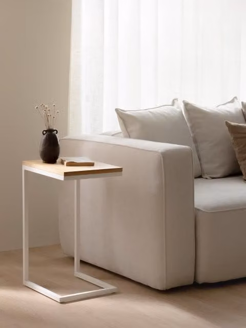 Tavolino rettangolare Galia Kenay Home in rovere impiallacciato bianco e beige L: 60 cm, P: 30 cm