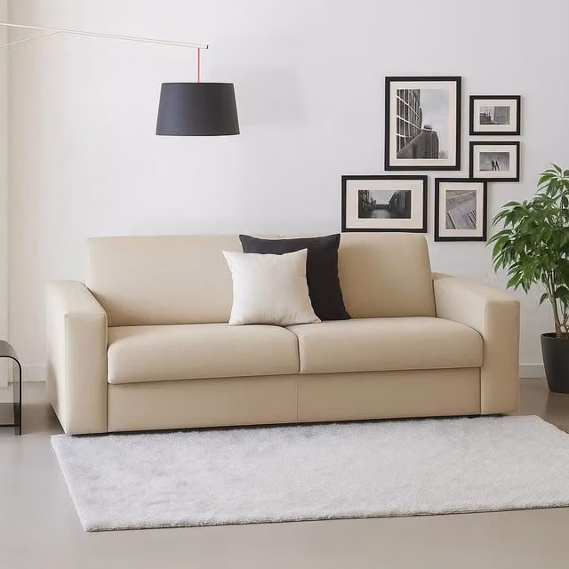 Divano a 2 posti Cianite di Talamo Italia, modello moderno in tessuto beige con braccioli slim, L: 180 cm, H: 90 cm, P: 95 cm – 1