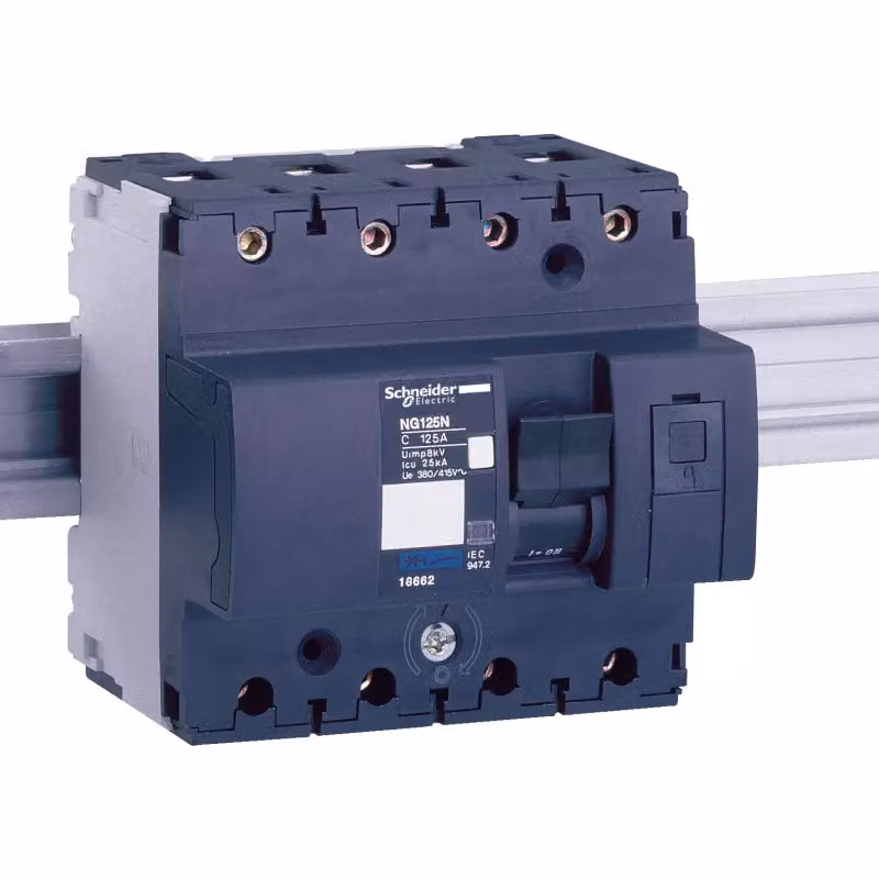 Interruttore Schneider 18661 MODULAR MULTI 9 NG125N a 4 poli, 125 A, curva C