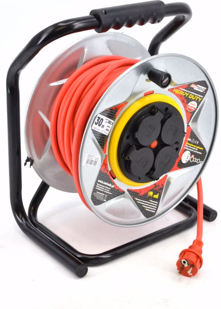 Awtools Cavo di prolunga in metallo rosso per uso intensivo 50M 3X1,5 Mm 16A / 3680W / ip44