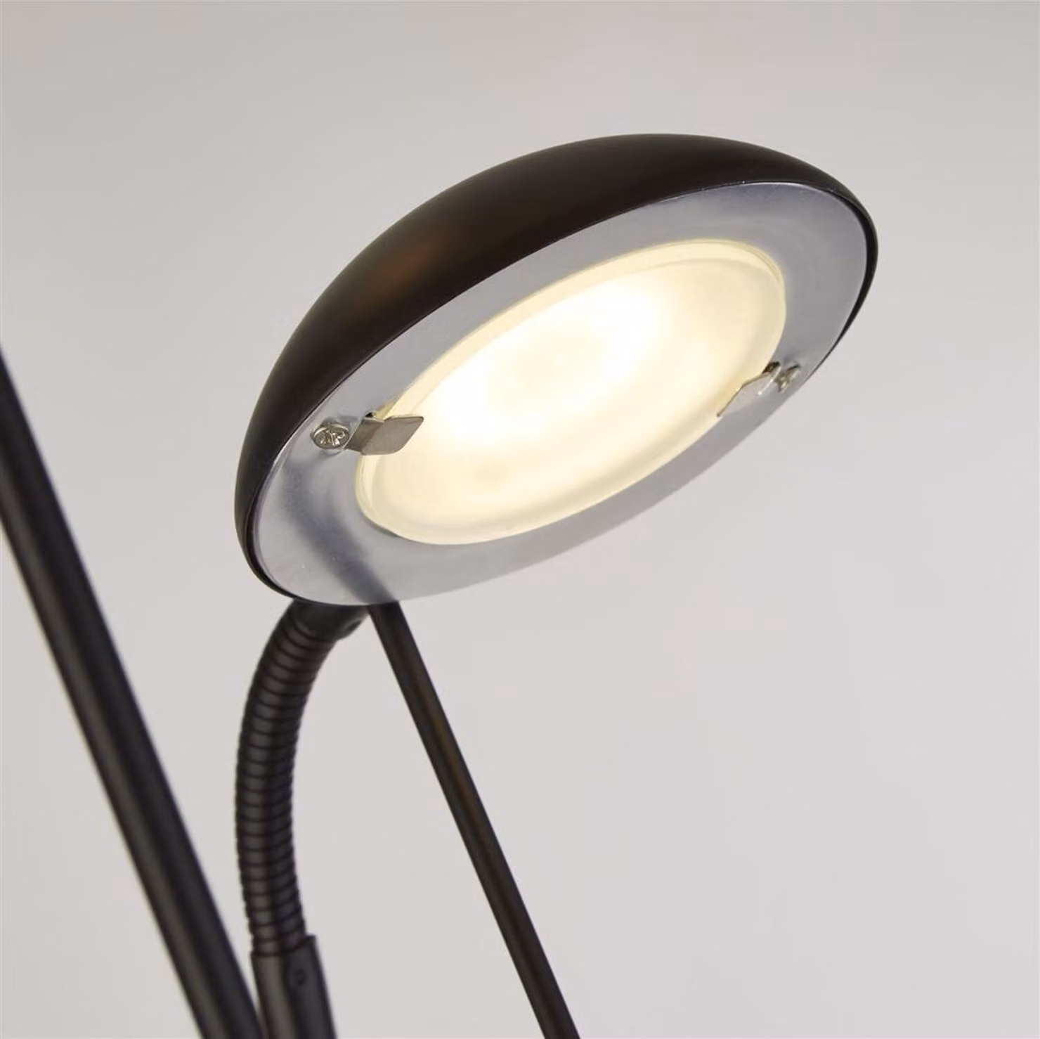 Lampada da terra in metallo LED alta 180 cm Nero opaco 3000 K luce bianca calda 1887 lm Moderna