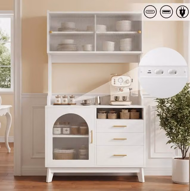 Credenza alta bianca con prese e porte USB