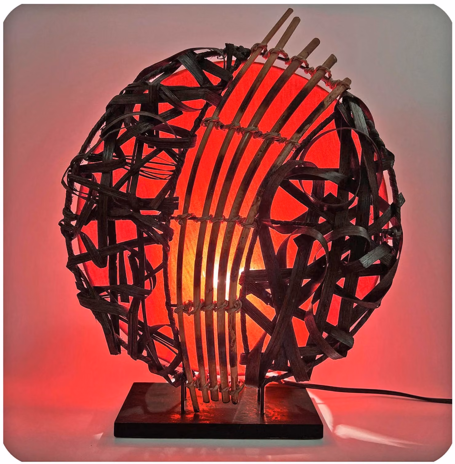 Lampada decorativa Lampada d'atmosfera Lampada asiatica Lampada da terra Lampada da tavolo Lampada da tavolo Bali Asia Feng Shui, rosso