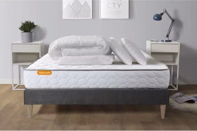 Pacchetto letto completo - Materasso 140x200cm + Box spring con doghe (kit) + 2 cuscini + Piumino - Memo