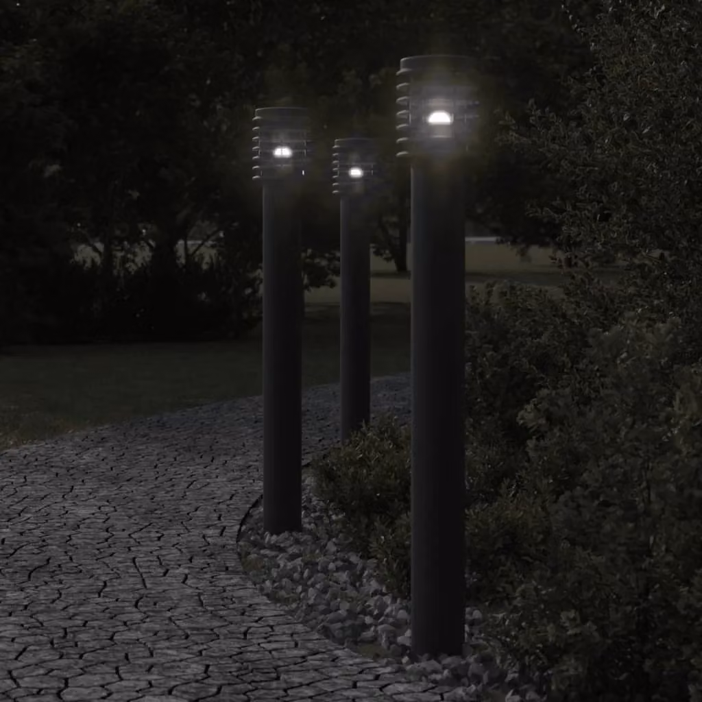 Set di 3 lampade da terra per esterni in acciaio inox e plastica, colore nero, con presa elettrica e protezione IP44, ideali per giardino e terrazza – 2